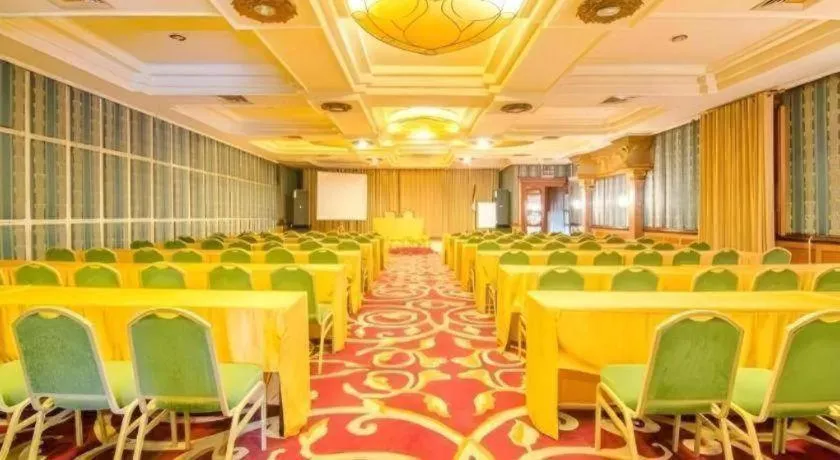 Gajahmada Graha Hotel