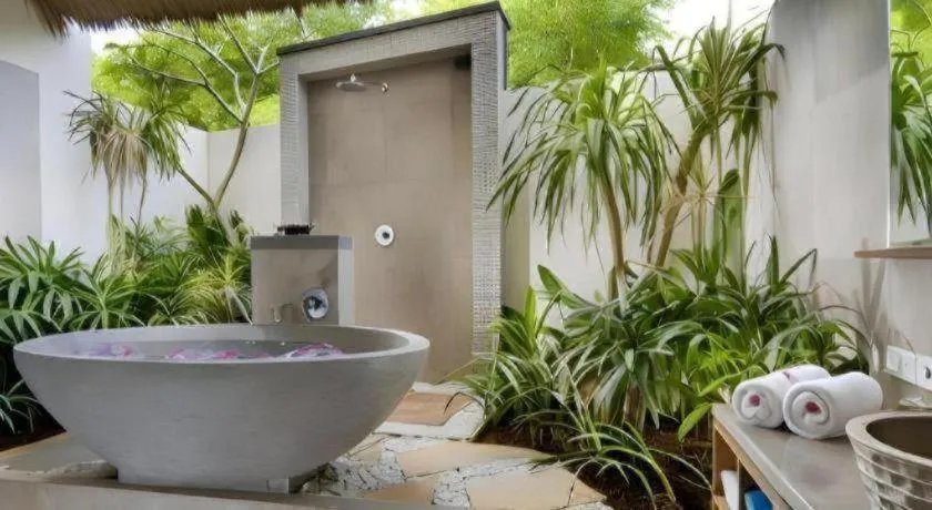 Batu Karang Lembongan Resort & Spa