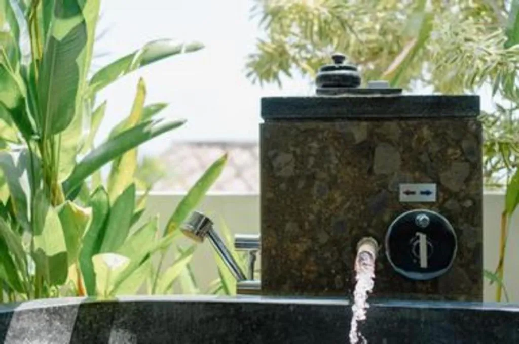 Batu Karang Lembongan Resort & Spa