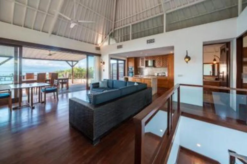 Batu Karang Lembongan Resort & Spa