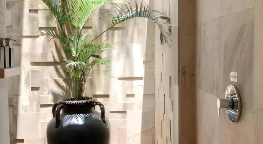 Batu Karang Lembongan Resort & Spa