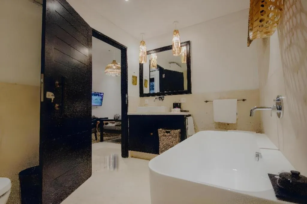 Bed in Batu Karang Lembongan Resort & Spa