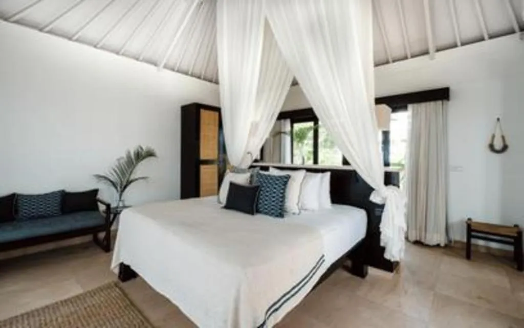 Bed in Batu Karang Lembongan Resort & Spa