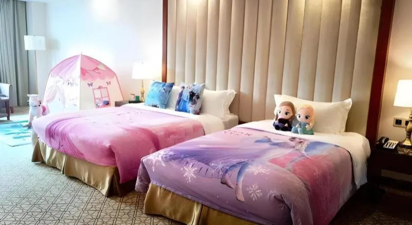 Bed in Yihe Grand Hotel