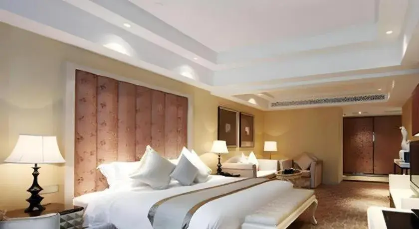 Bed in Yihe Grand Hotel Bed in Yihe Grand Hotel