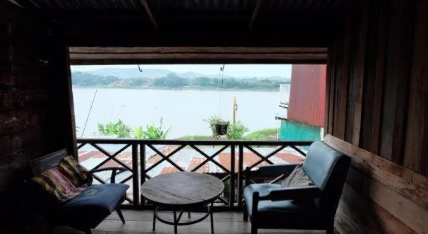 Baan ChanKhiang at ChiangKhan