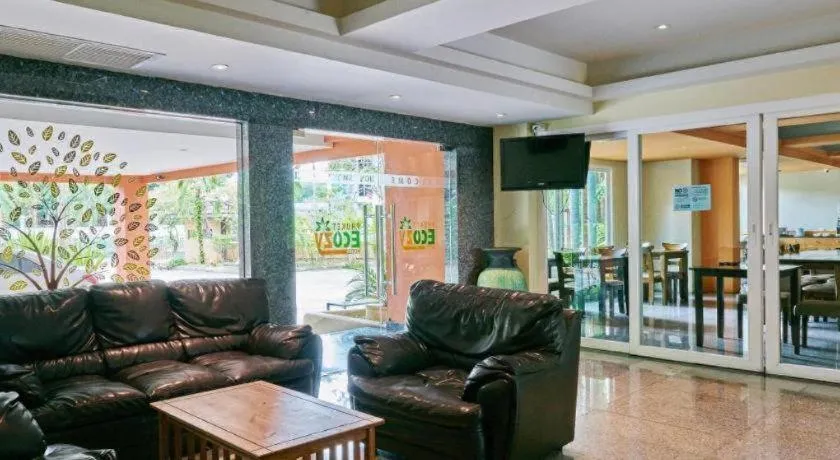 Phuket Ecozy Hotel