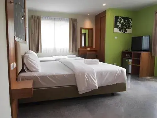 Phuket Ecozy Hotel Phuket Ecozy Hotel