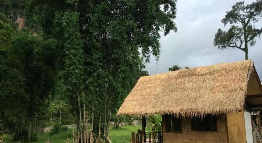 Chiang Dao Hut