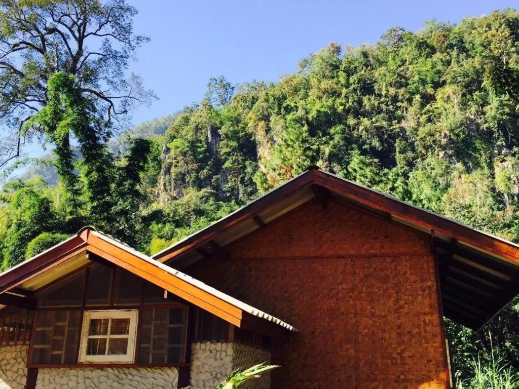 Chiang Dao Hut