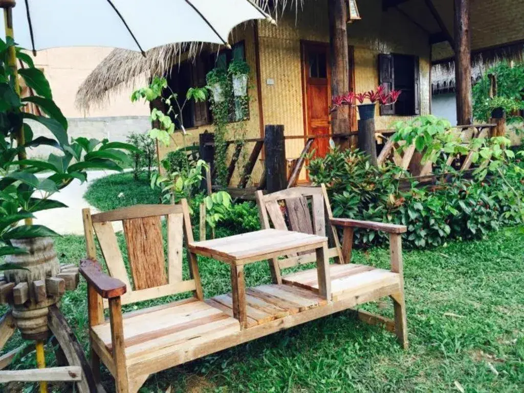 Chiang Dao Hut Chiang Dao Hut