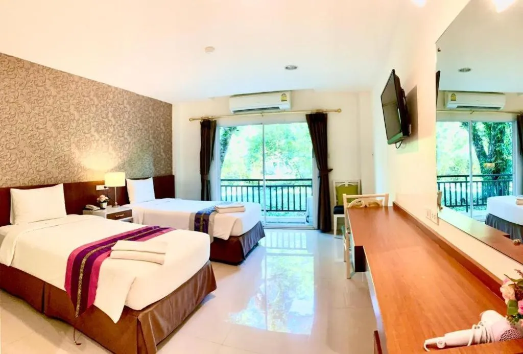 Bed in Sida Resort Hotel Nakhon Nayok