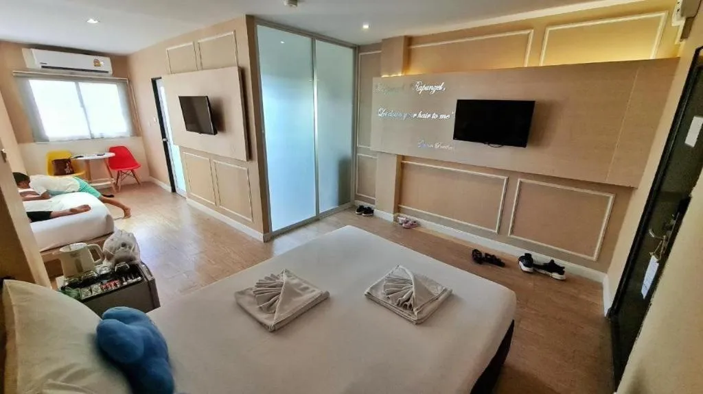 Bed in The Bed Hotel Hatyai