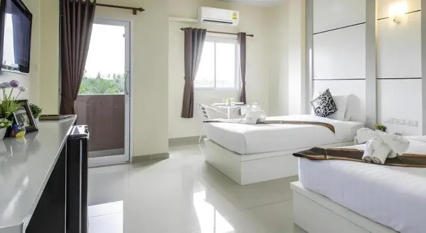 Bed in The Rich Residence Bed in The Rich Residence