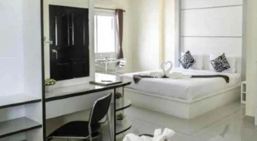 Bed in The Rich Residence