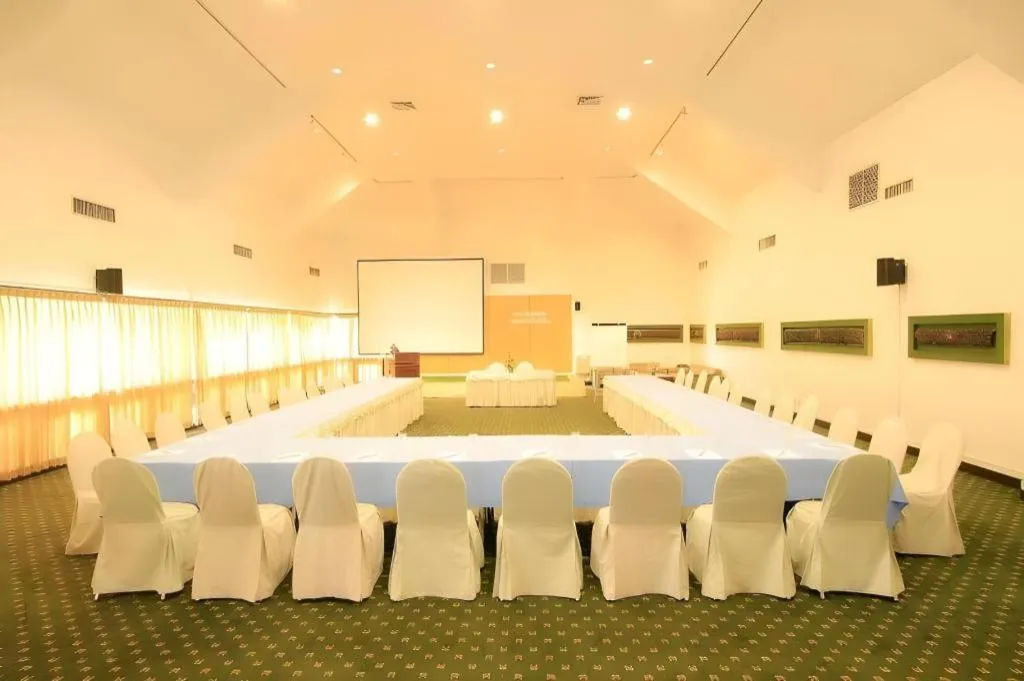 Pinehurst Golf Club and Hotel