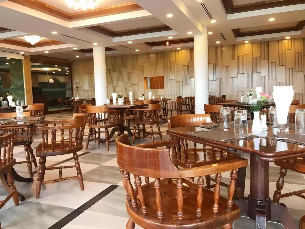 Pinehurst Golf Club and Hotel