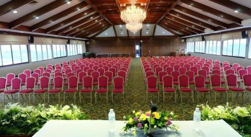 Pinehurst Golf Club and Hotel