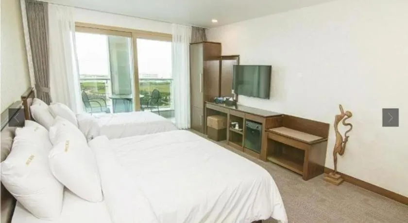 Bed in Sea View Hotel