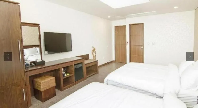 Bed in Sea View Hotel