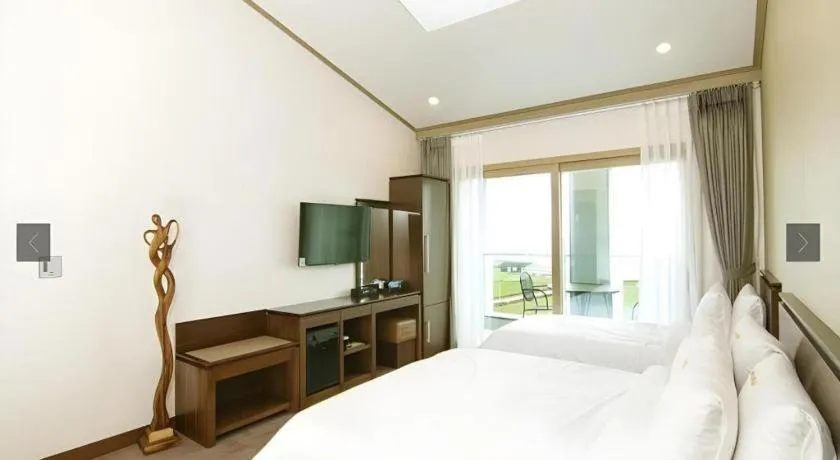 Bed in Sea View Hotel