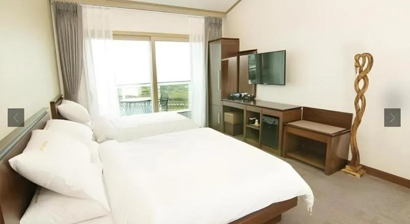 Bed in Sea View Hotel