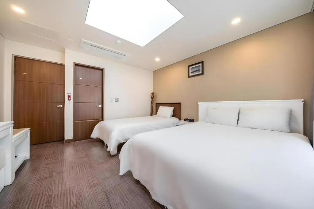 Bed in Sea View Hotel