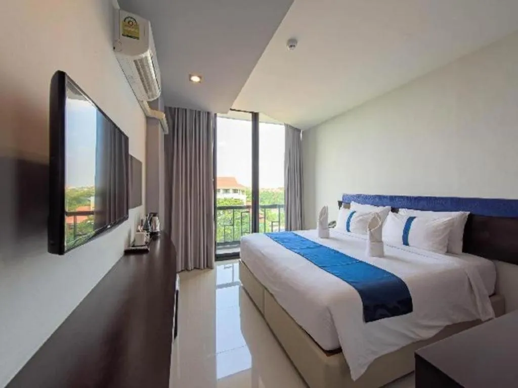 Bed in Ingtara Hotel