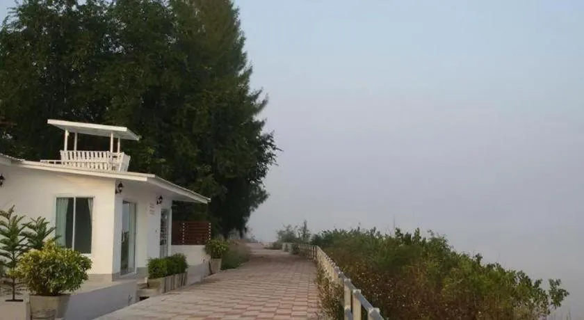 Aenguy Sabey Chiangkhan Homestay