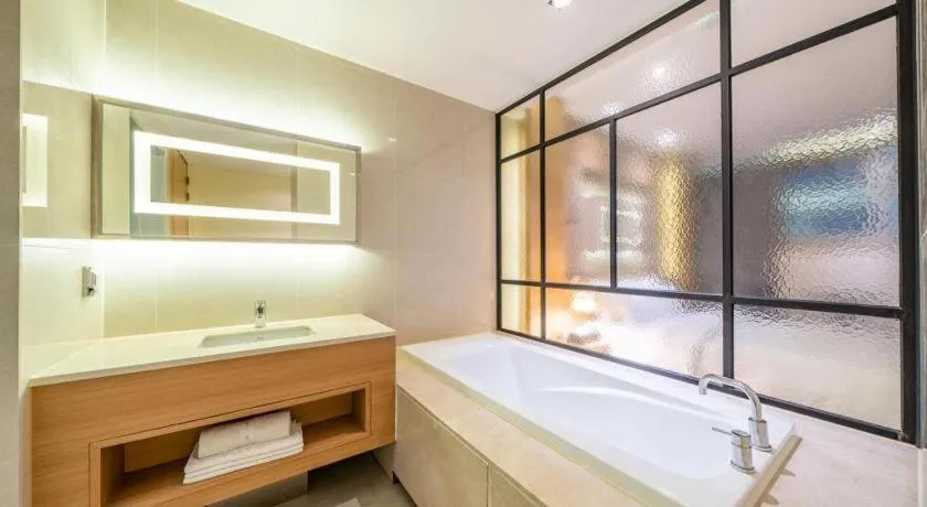 Business Design Hotel LUV