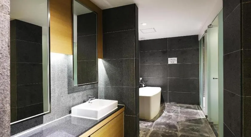 Business Design Hotel LUV