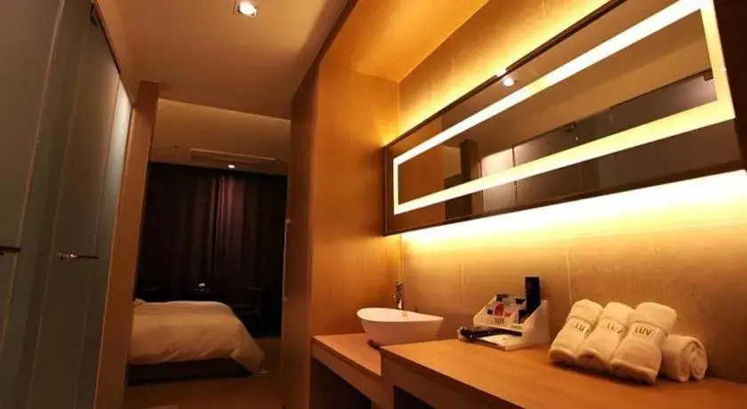 Bed in Business Design Hotel LUV Bed in Business Design Hotel LUV