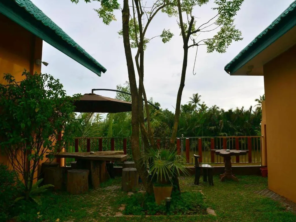 Sucholtee Resort