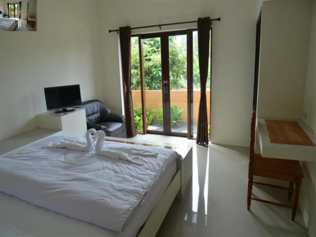 Bed in Sucholtee Resort