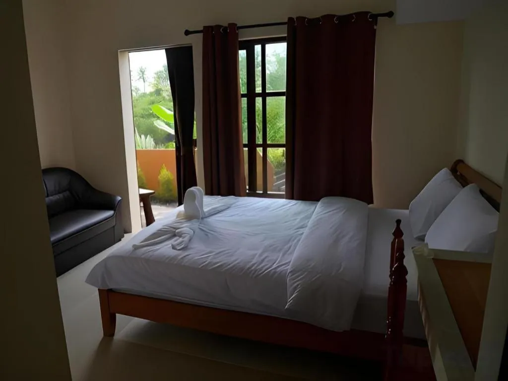 Bed in Sucholtee Resort