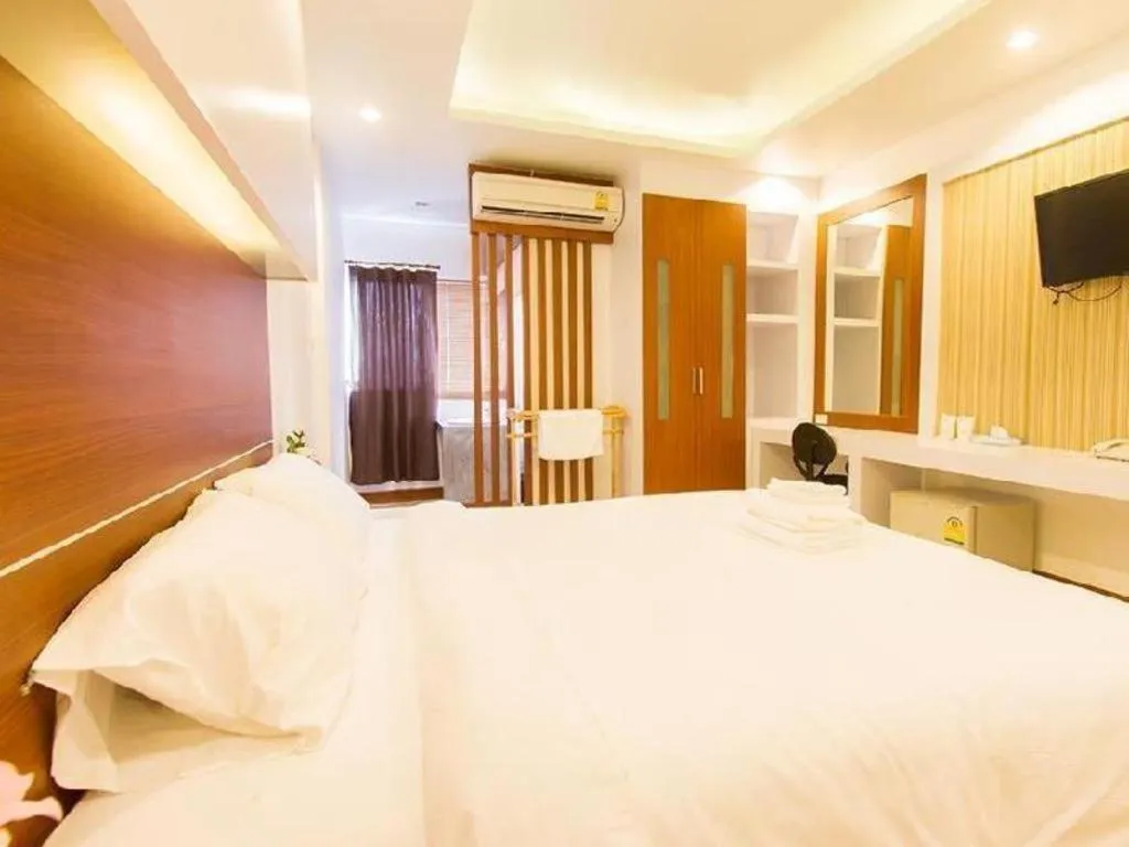 Bed in Orchid Residence