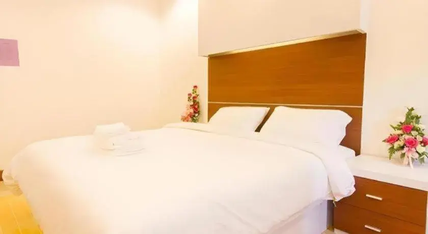 Bed in Orchid Residence Bed in Orchid Residence