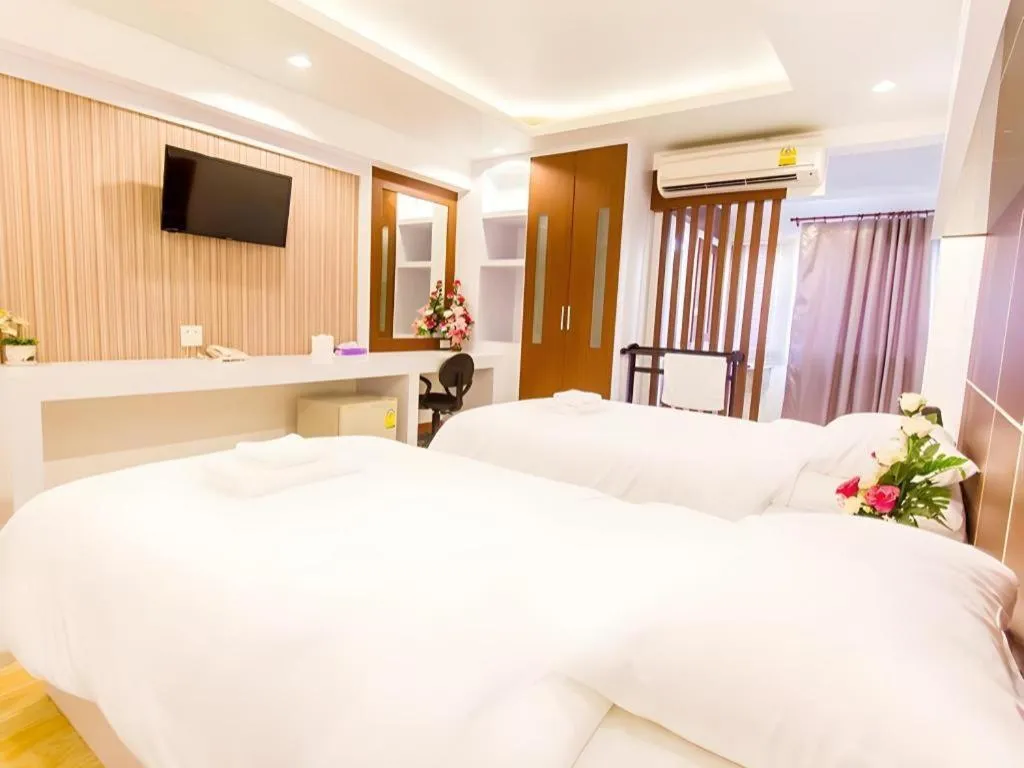 Bed in Orchid Residence