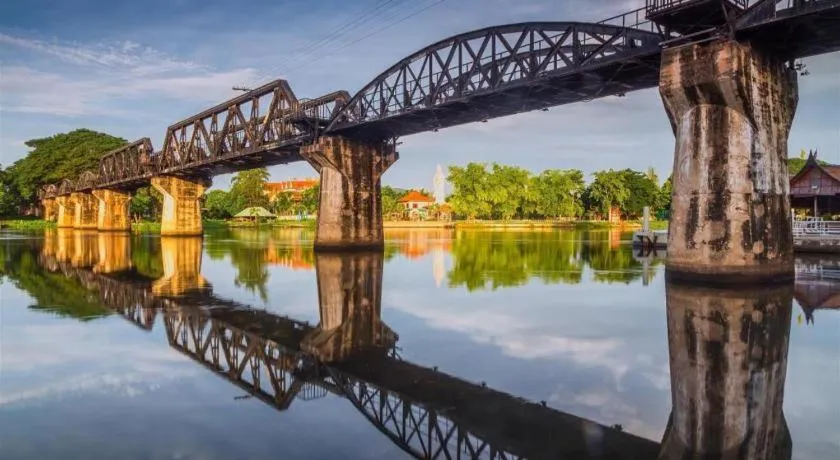Monaz River Kwai Kanchanaburi
