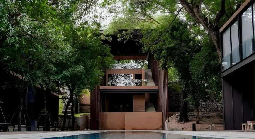 Monaz River Kwai Kanchanaburi