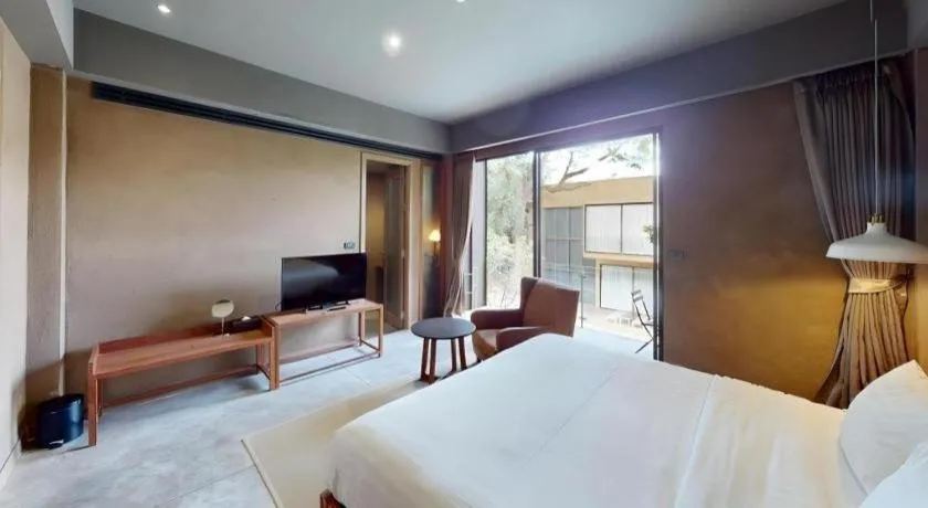 Bed in Monaz River Kwai Kanchanaburi