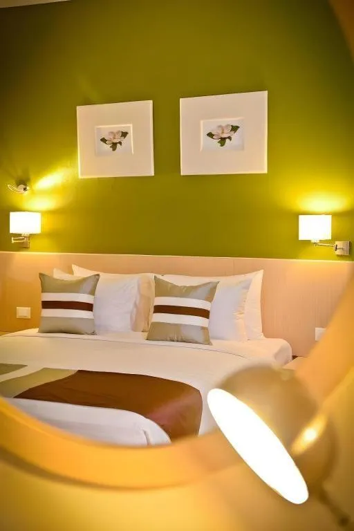 Bed in Hotel Tibera Taman Cibeunying