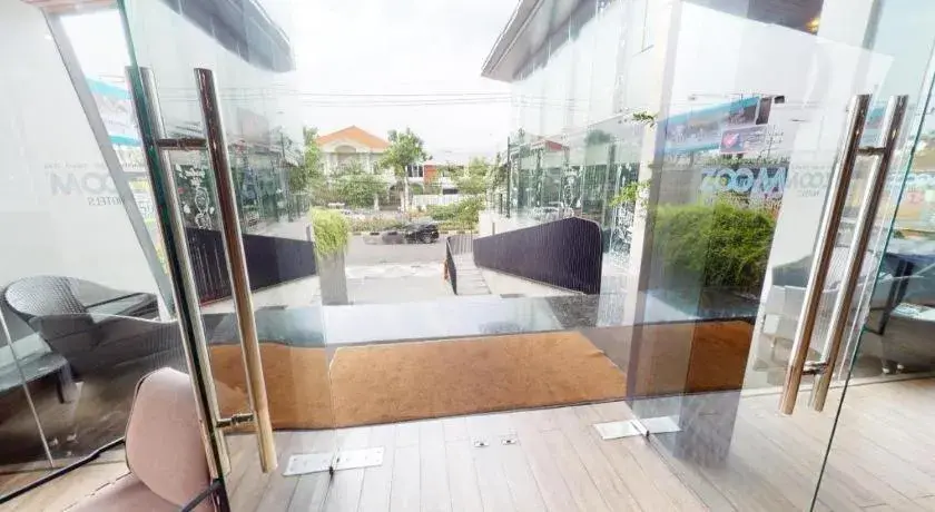 Zoom Dharmahusada Hotel Zoom Dharmahusada Hotel