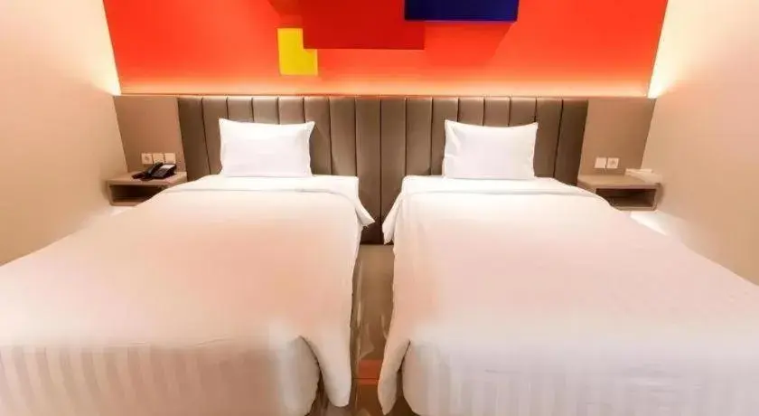 Bed in Zoom Dharmahusada Hotel Bed in Zoom Dharmahusada Hotel