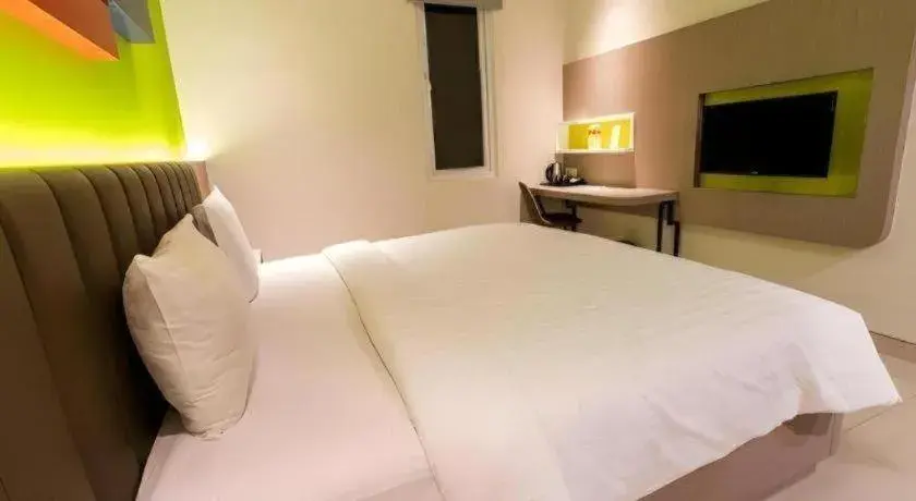 Bed in Zoom Dharmahusada Hotel Bed in Zoom Dharmahusada Hotel