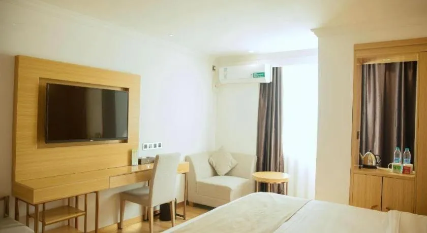 Bed in GreenTree Inn Qingyuan Qinghe Avenue Branch