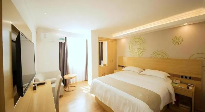 Bed in GreenTree Inn Qingyuan Qinghe Avenue Branch