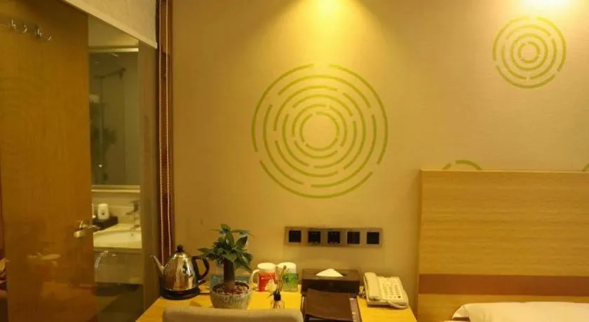 GreenTree Inn Qingyuan Qinghe Avenue Branch