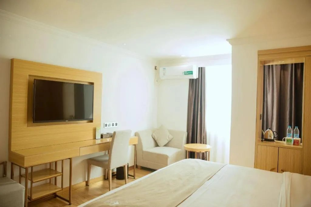 Bed in GreenTree Inn Qingyuan Qinghe Avenue Branch