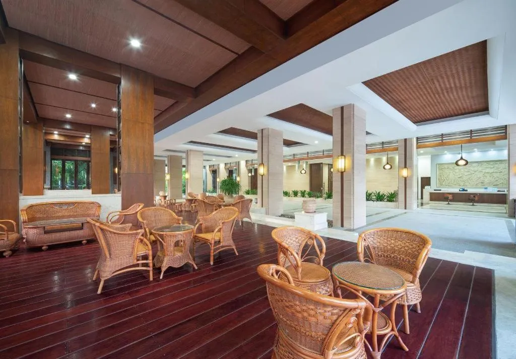 Sanya Shanghai Huating Boutique Resort Hotel